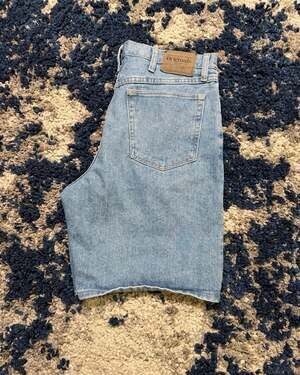 Wrangler Hero Originals Men's Light Wash Denim Jean Shorts